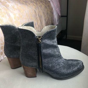 Joyfolie Boots -  Super Comfy!